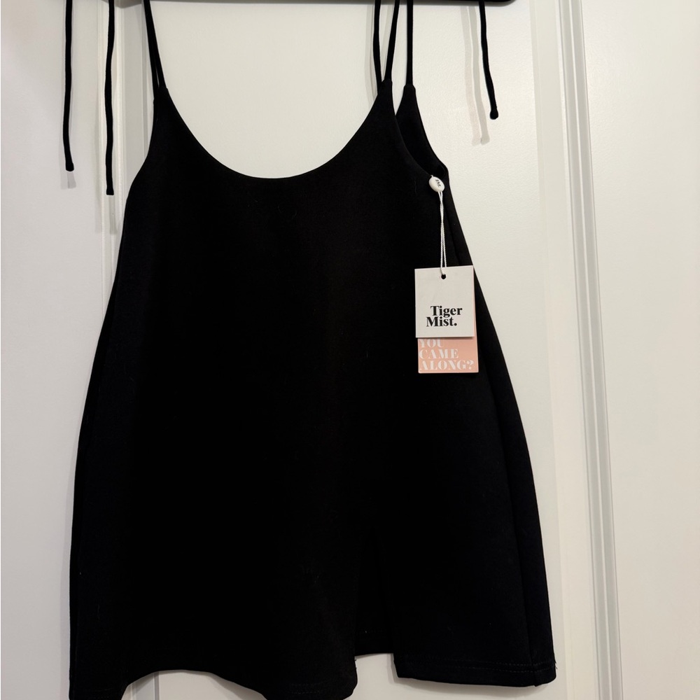 Tiger Mist black top with tie straps